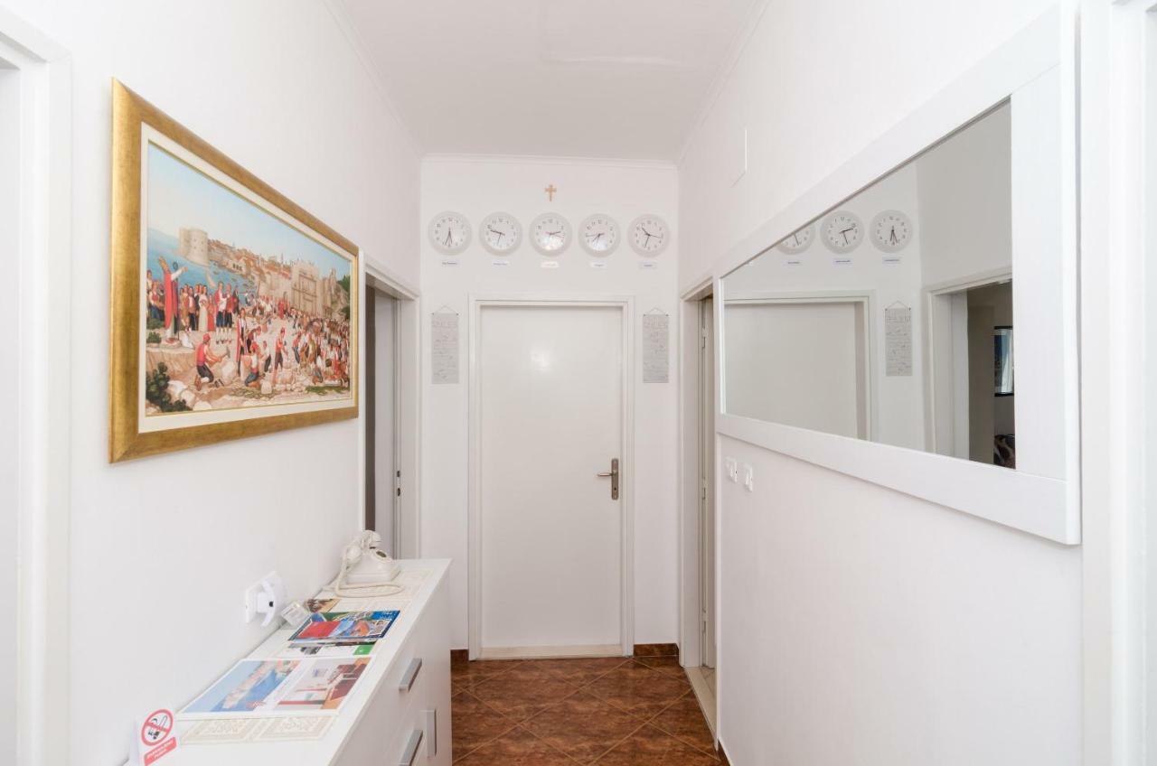 Melisa With Balcony & Free Parking Appartamento *